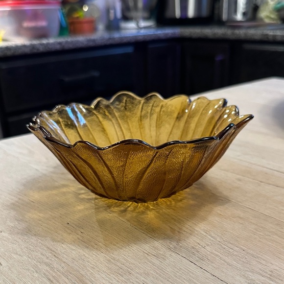 VINTAGE | Indiana Glass Amber Sunflower Bowl, Marigold Carnival Glass 7” 1930’s - Picture 4 of 11